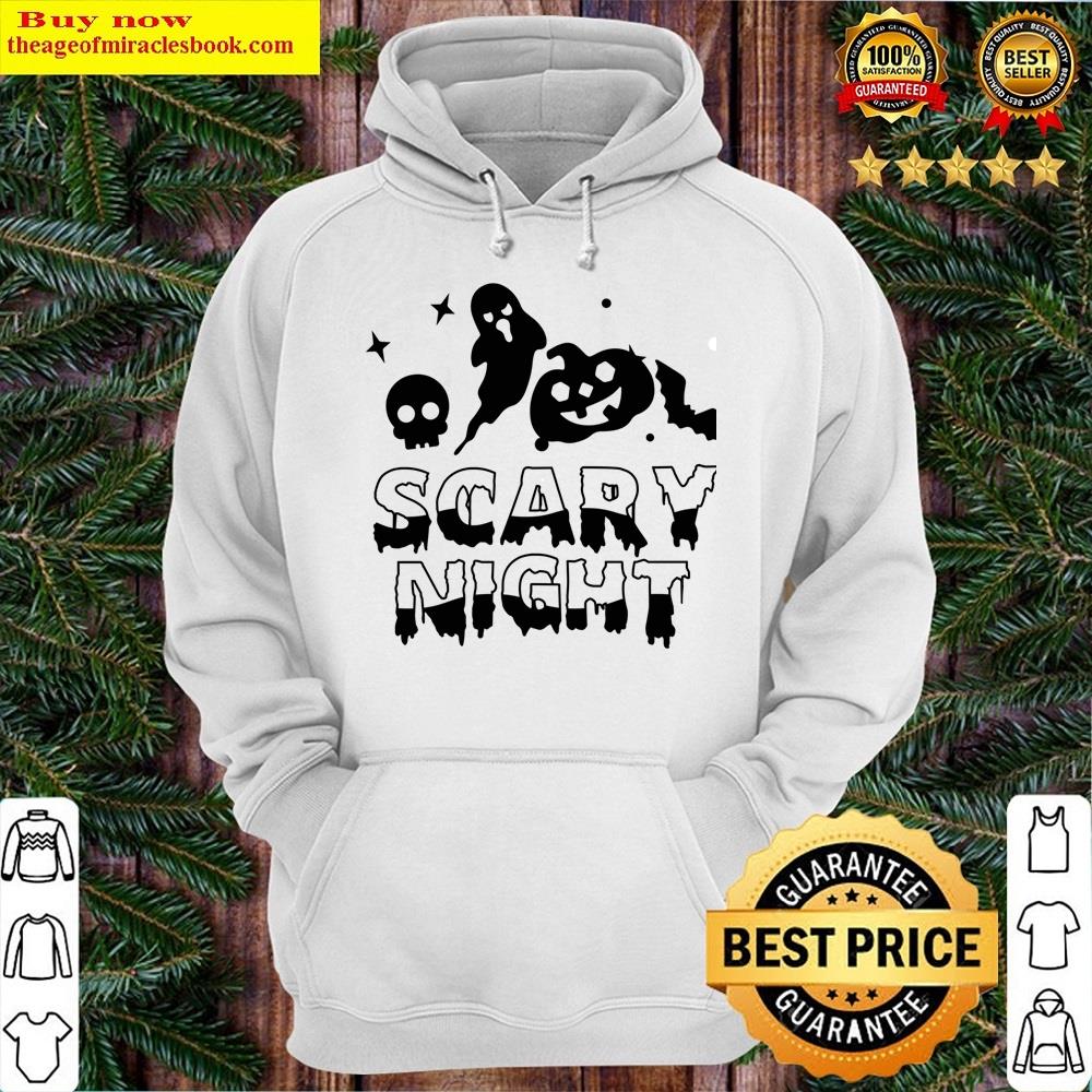 Alternative view of Scary Night Essential Shirt