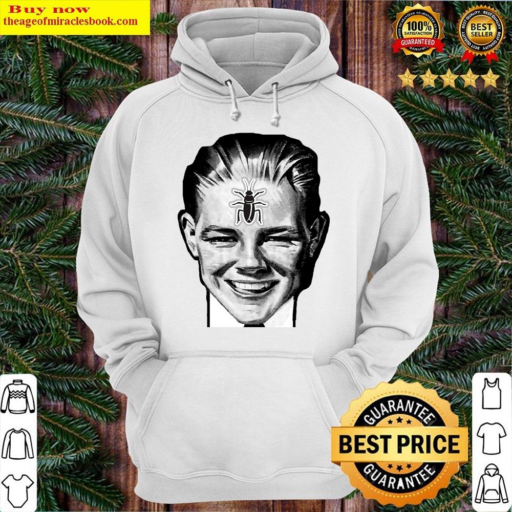 Alternative view of Cockroach On Smiling Boy's Face Essential Shirt