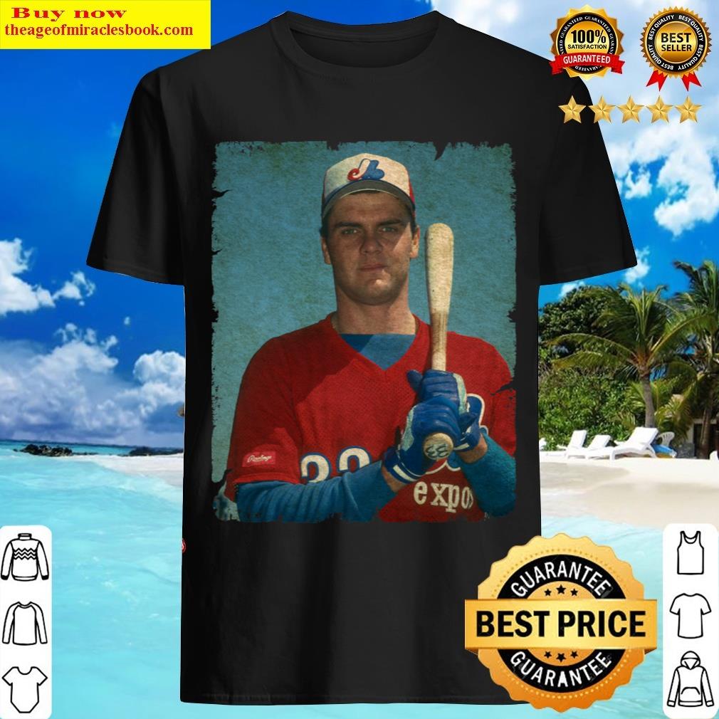 Larry Walker In Montreal Expos T-shirt