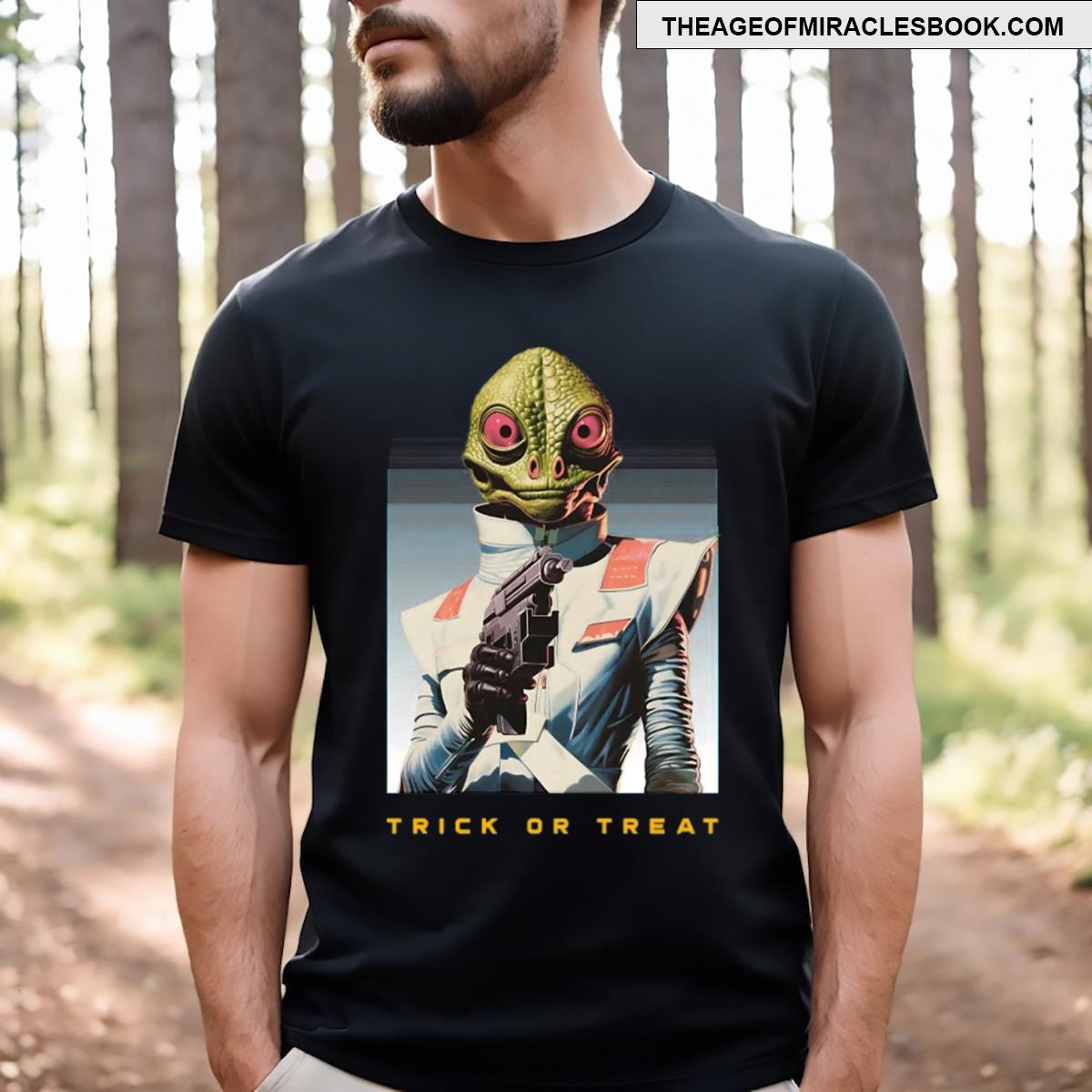 Trick Or Treat Alien Lizard T-shirt