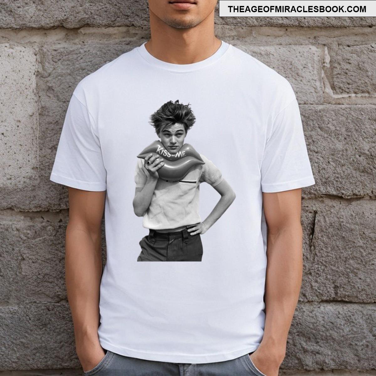 Young Leonardo Dicaprio T-shirt