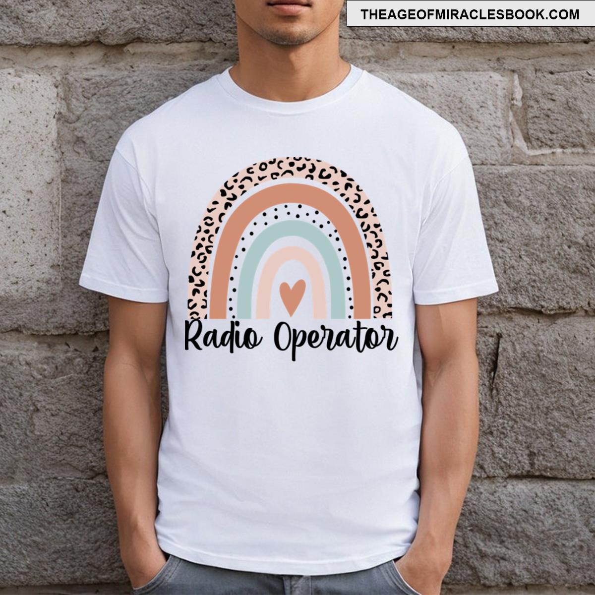 Radio Operator Rainbow Leopard Funny Radio Operator Gift T-shirt