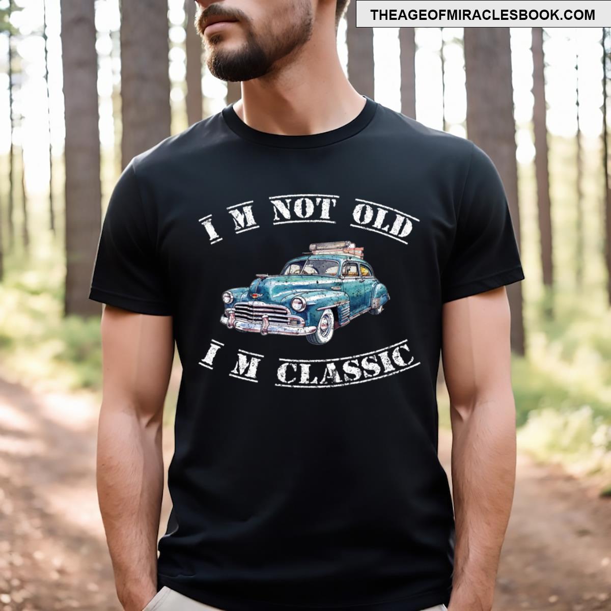 Getaway Old Car Essential T-shirt