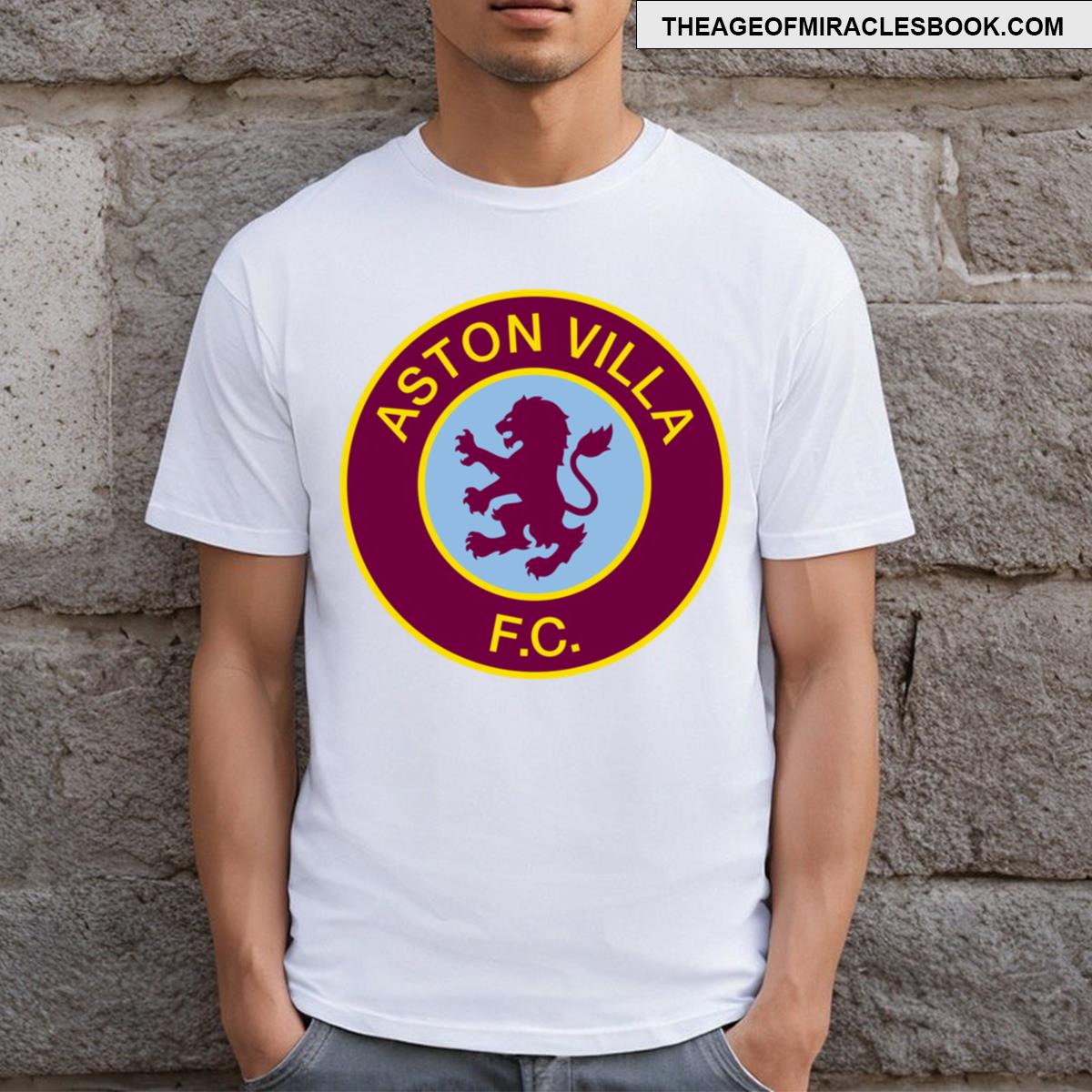 Classic Villa Flag Essential T-shirt