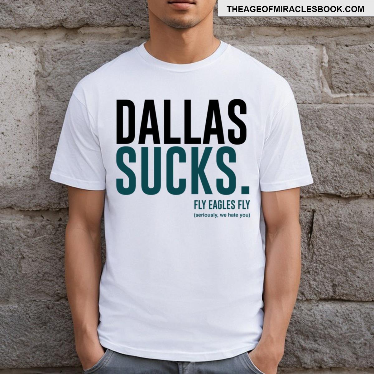 Dallas Sucks Essential T-shirt