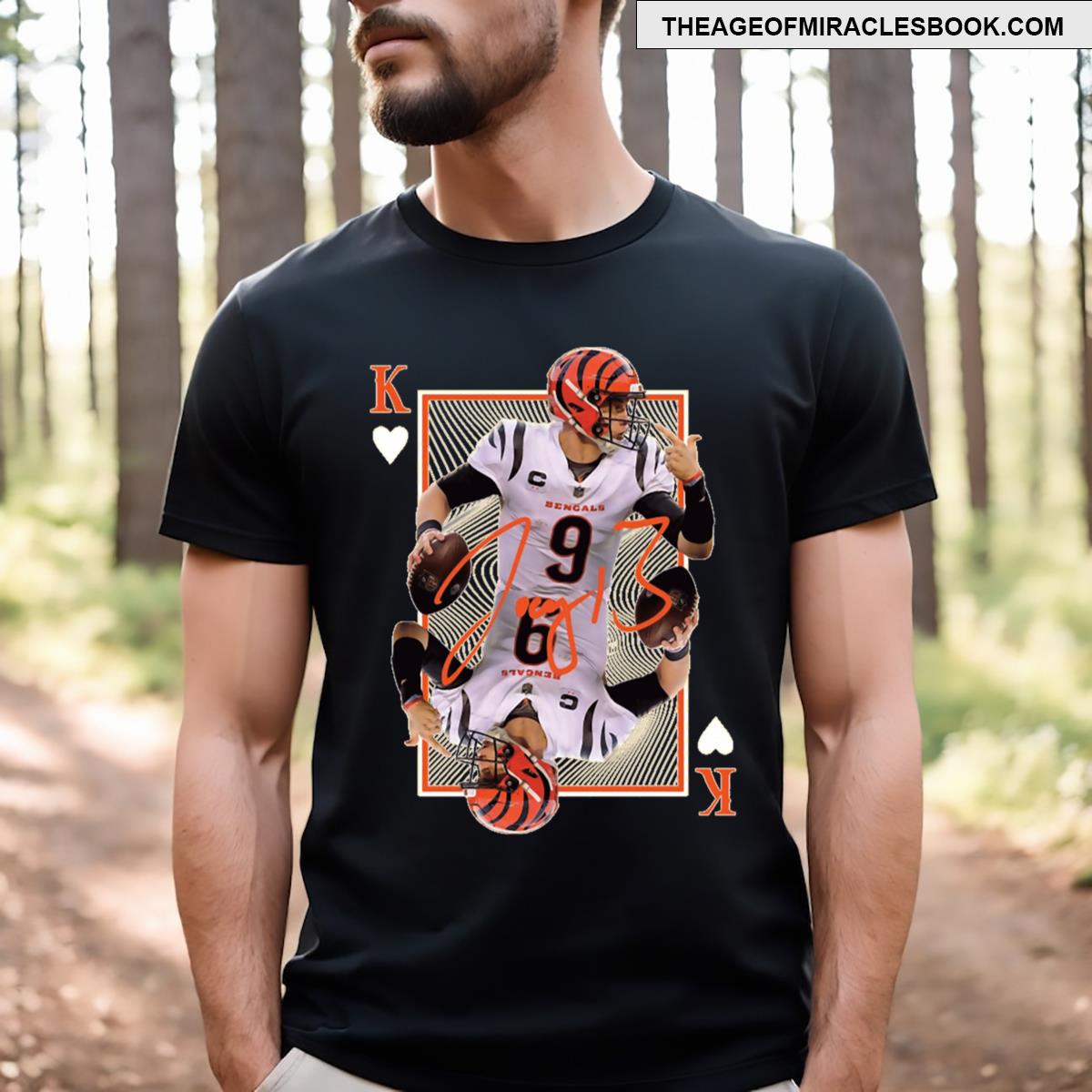 King Joe Essential T-shirt