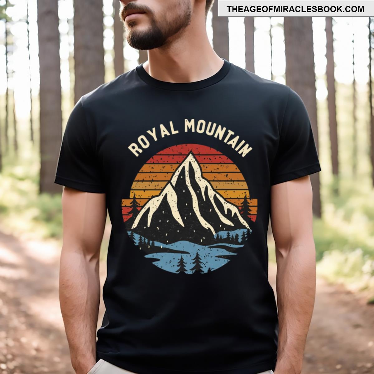 Royal Mountain New York Essential T-shirt