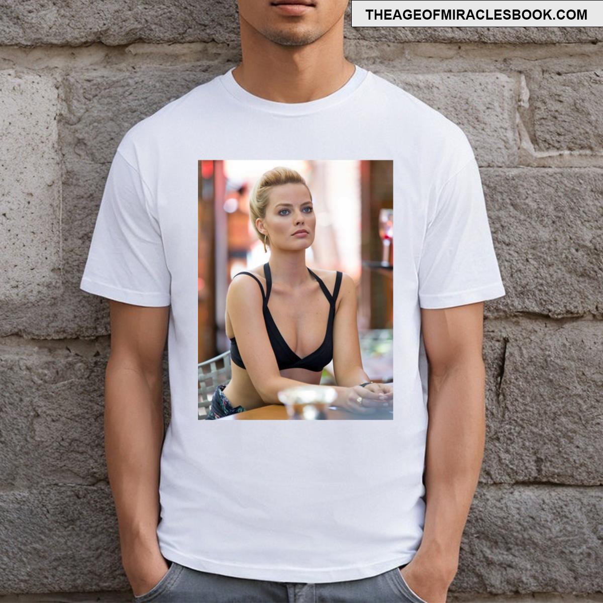 Margot Robbie T-shirt
