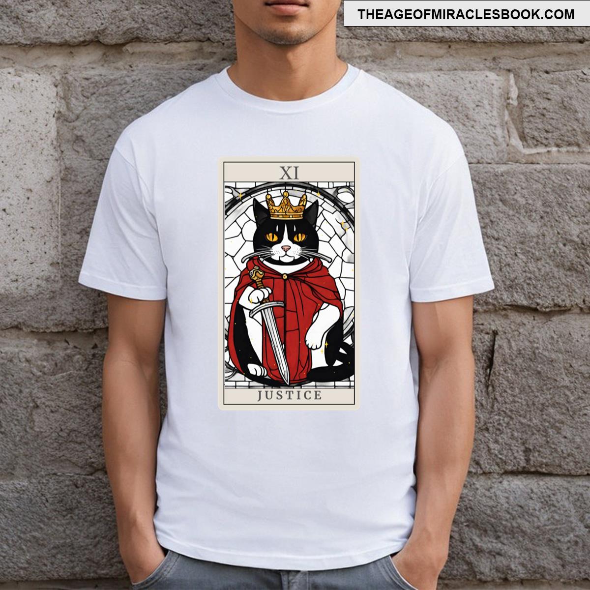 Justice Cat Tarot Card T-shirt