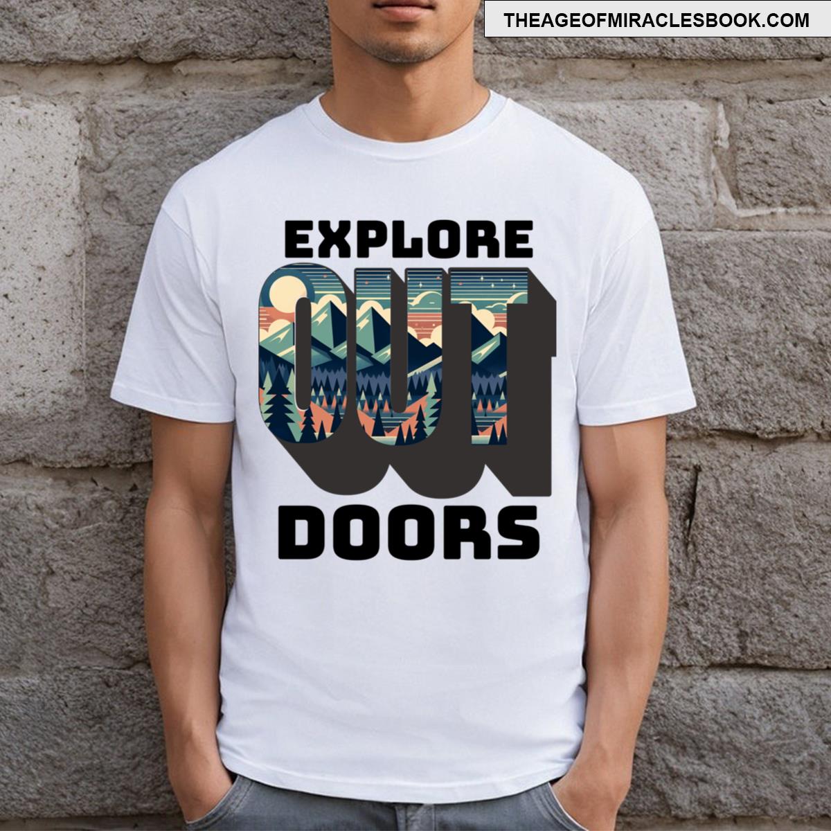 Be Bold Explore Outdoors Essential T-shirt