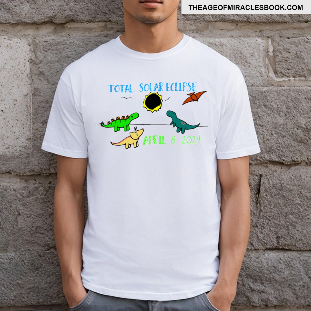 Total Solar Eclipse With Dinosaurs T-shirt