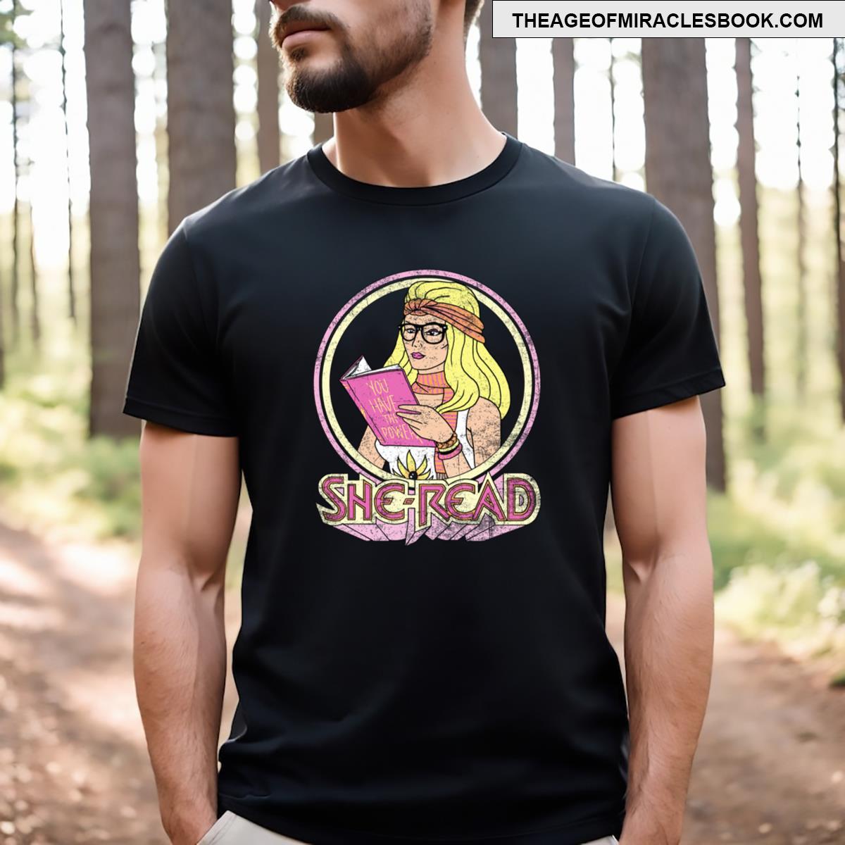 She Read Essential T-shirt