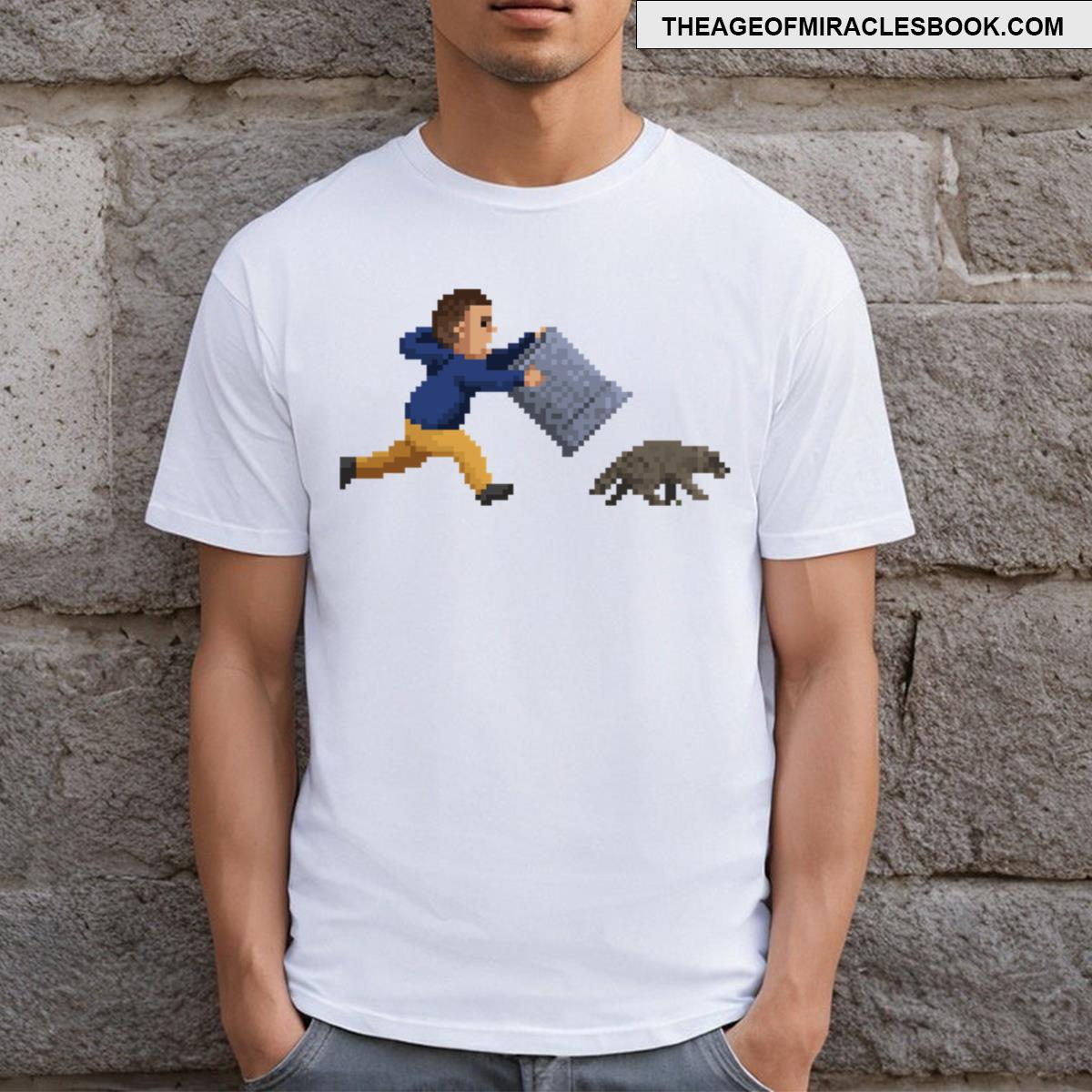 Catch That Raccoon Essential T-shirt