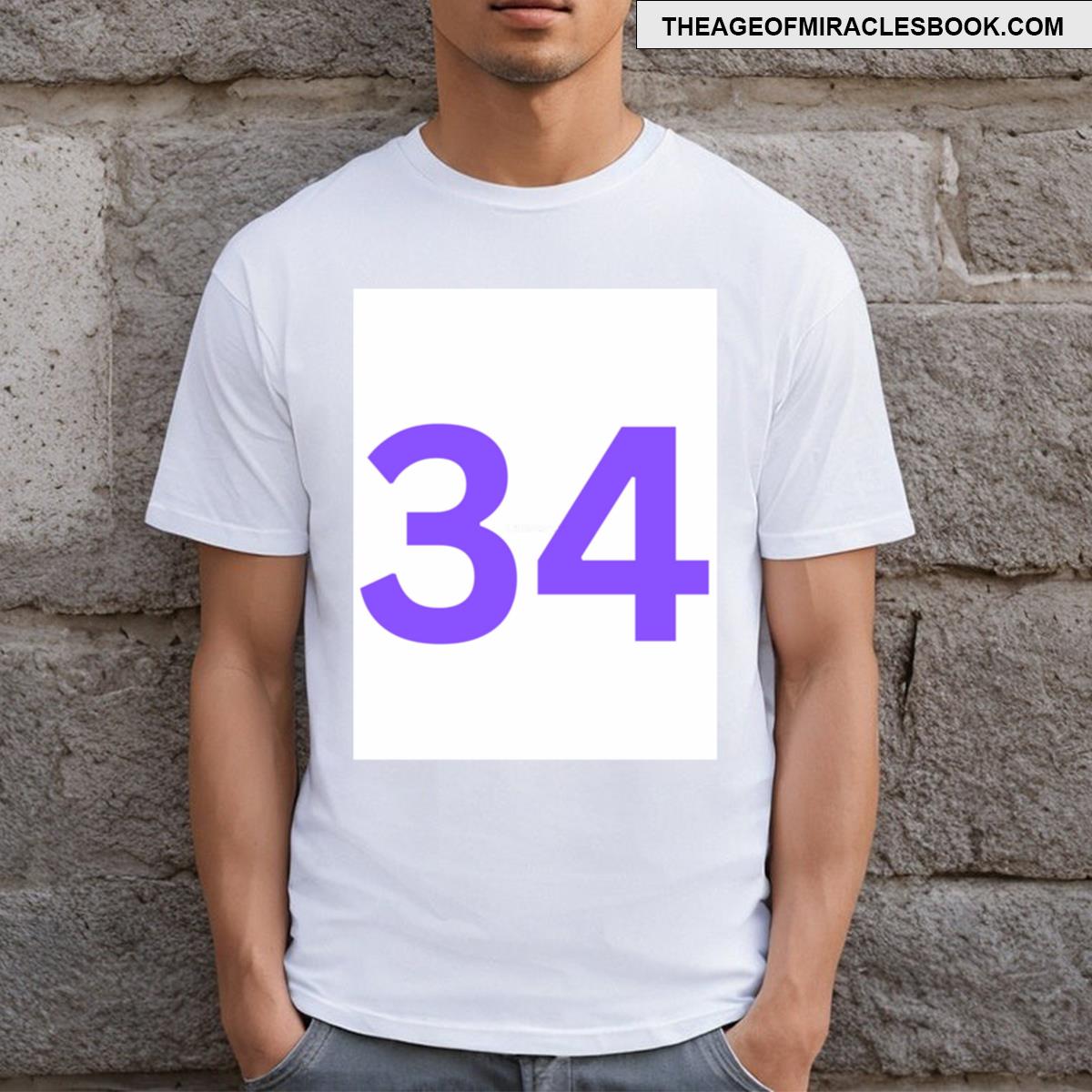 34 Scoop T-shirt