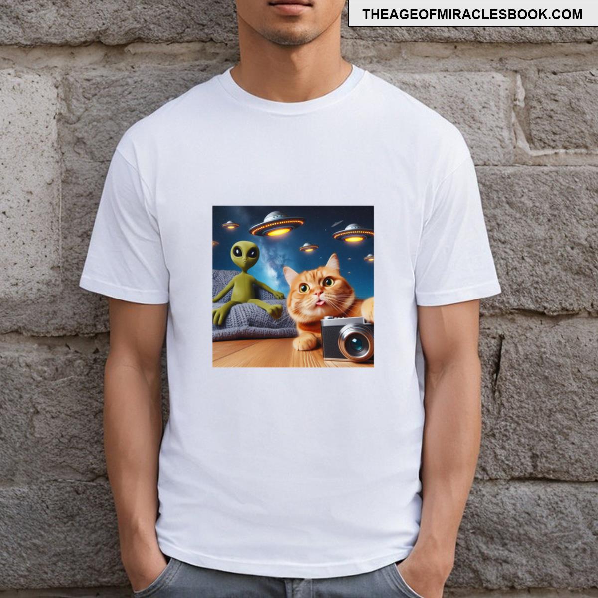 Funny Cat With Alien And Ufos T-shirt
