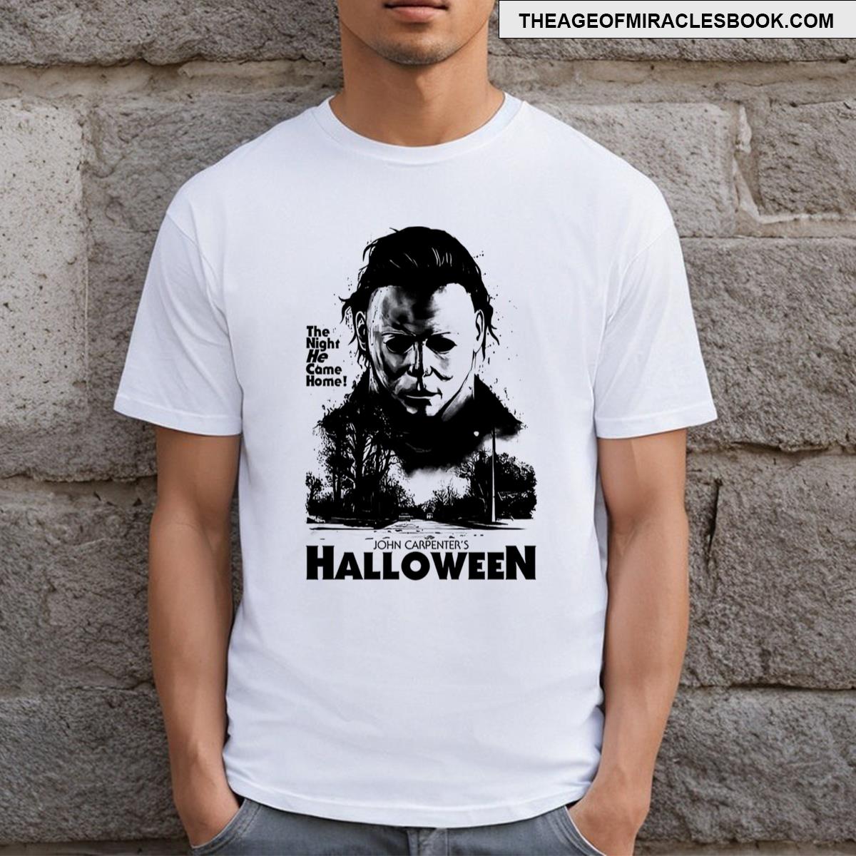 Halloween Welcome Home Essential T-shirt