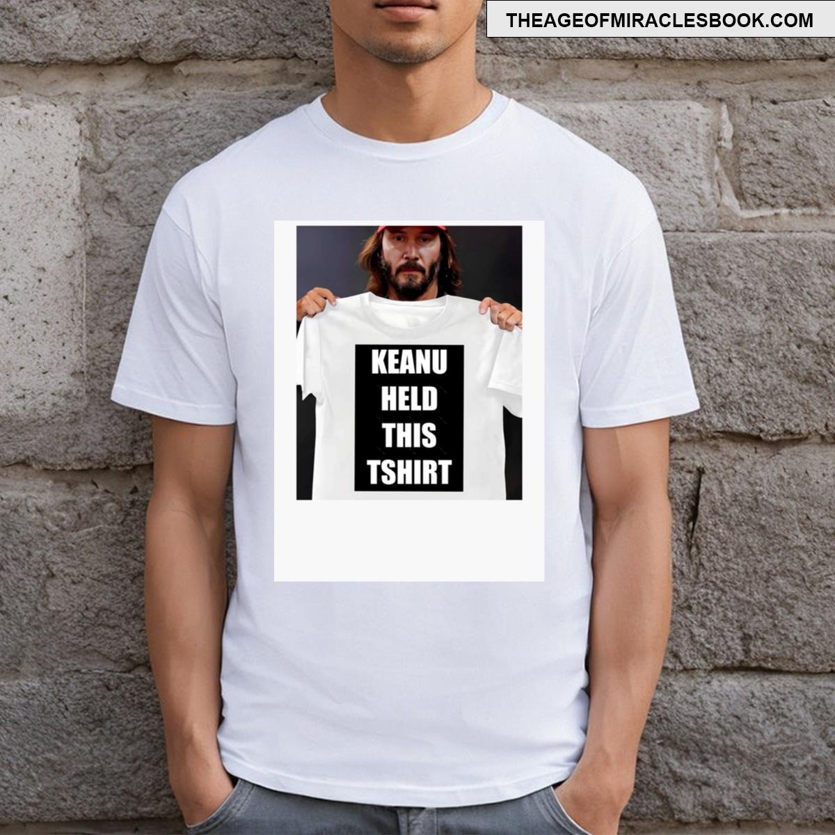 Keanu Held This T-shirt