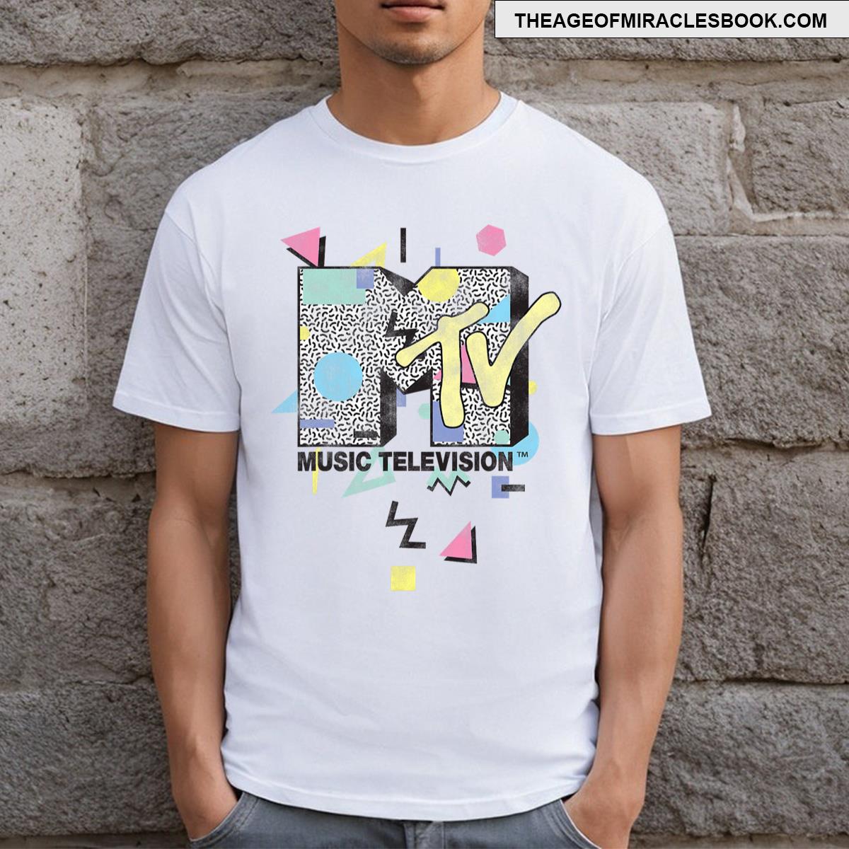 Mtv Retro Shape Design Logo Graphic T-shirt