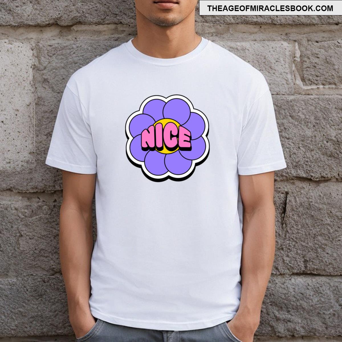 Nice Retro Flower Power T-shirt