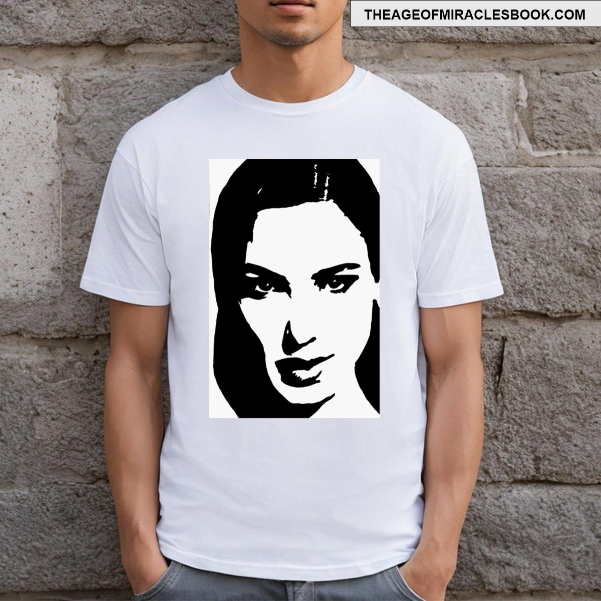 Gal Gadot T-shirt