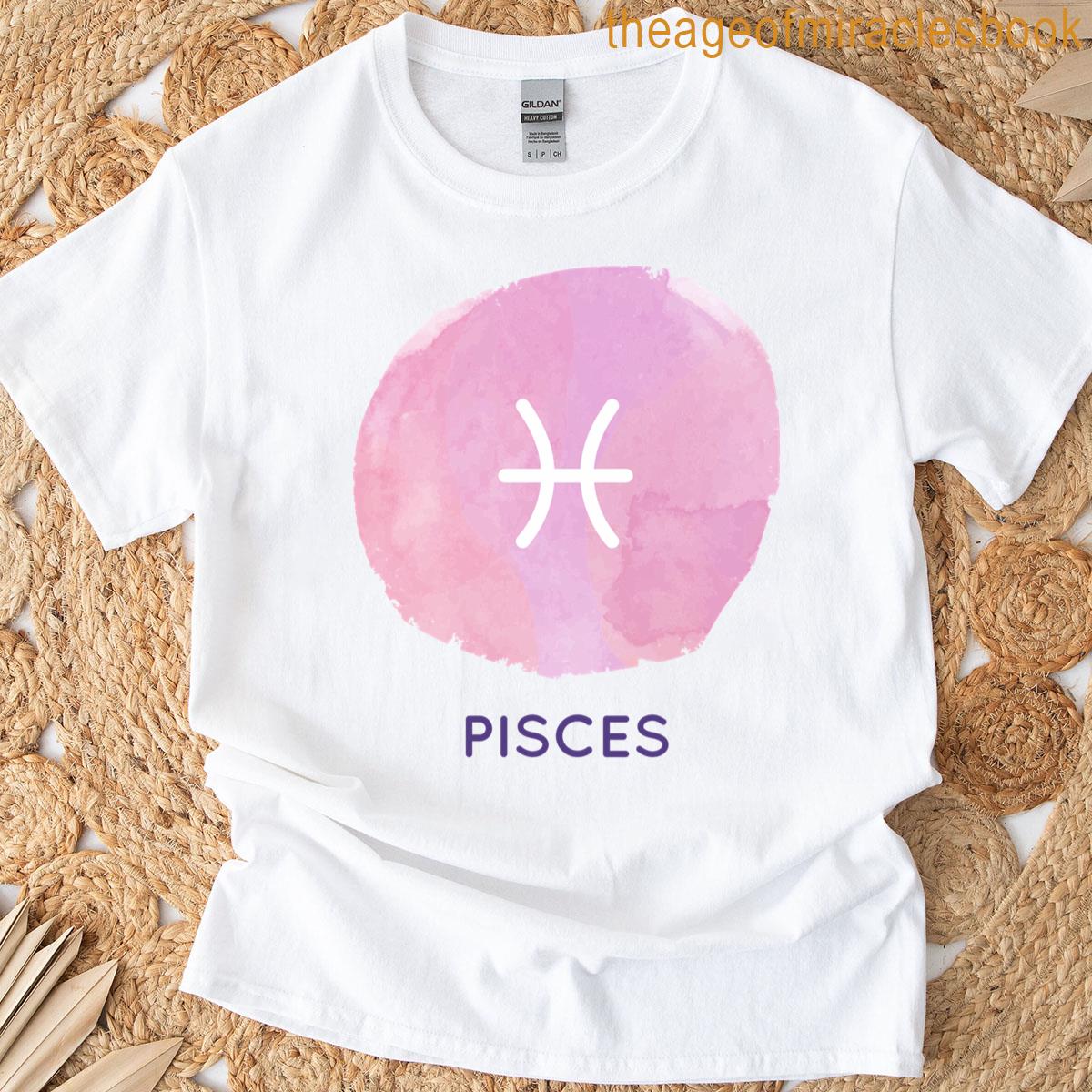 Pisces Zodiac Essential T-shirt