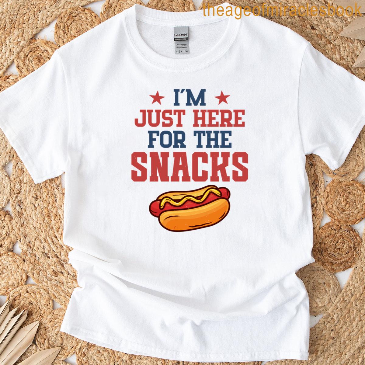 I’m Just Here For The Snacks Essential T-shirt