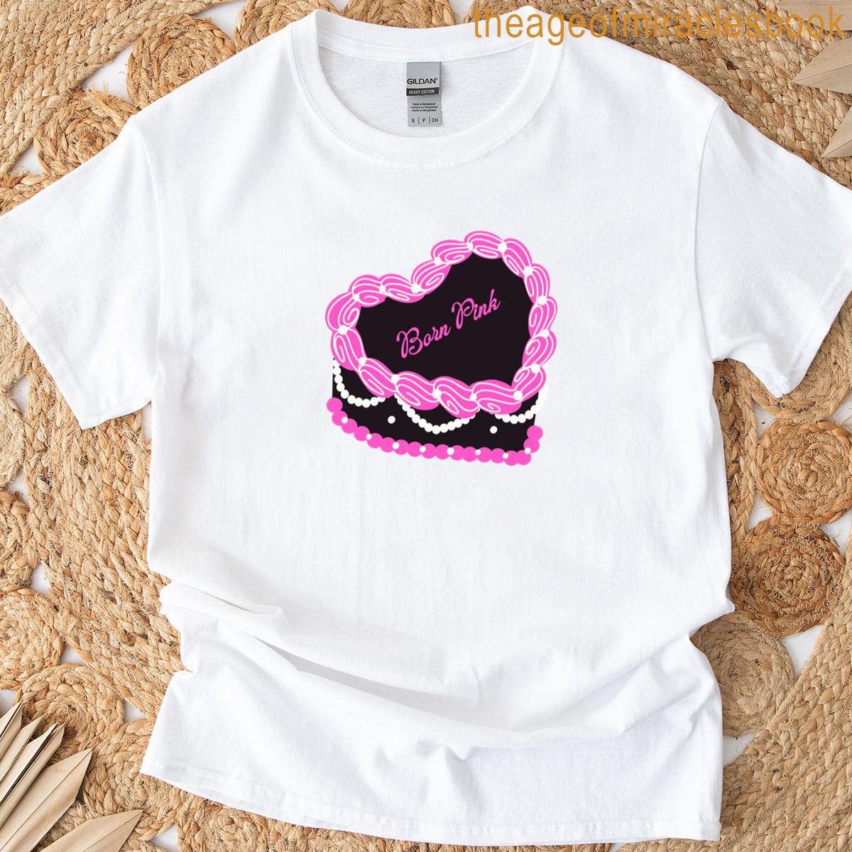 Born Pink Coqutte Cake T-shirt
