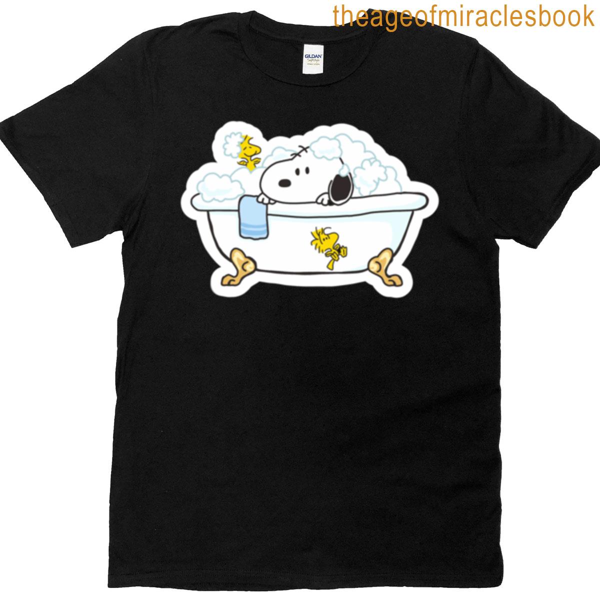 Snoopy Bath Oversized T-shirt