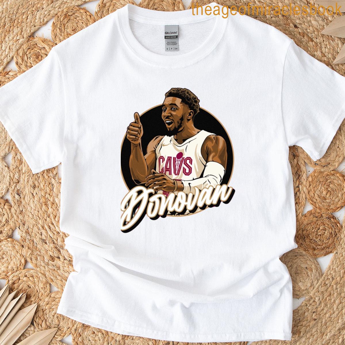 Donovan Mitchell Cavs T-shirt
