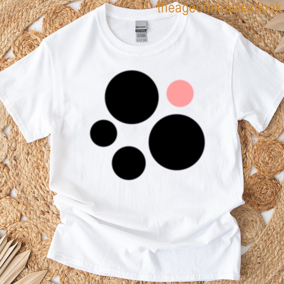 Elegant Circle Formation Minimalist T-shirt
