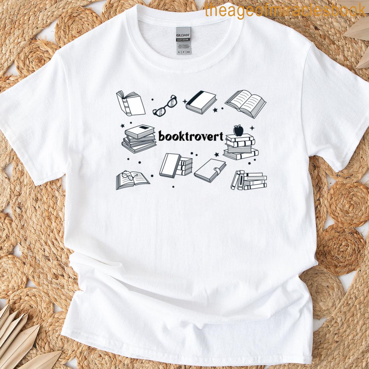 Booktrovert Doodles T-shirt