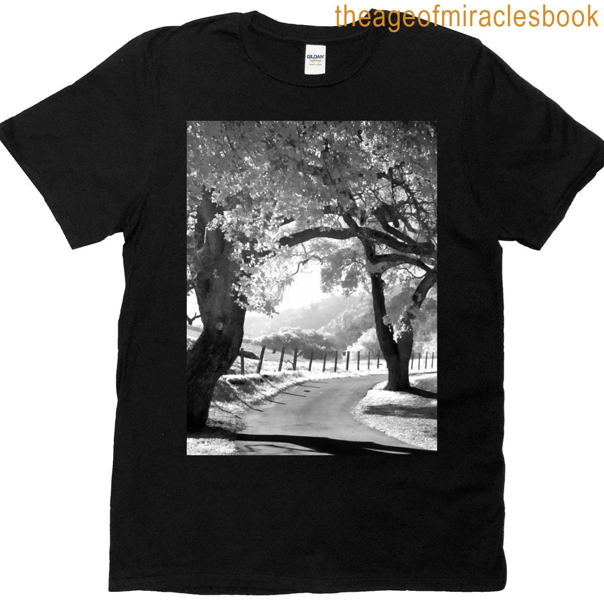 Castle Rock Park Graphic T-shirt