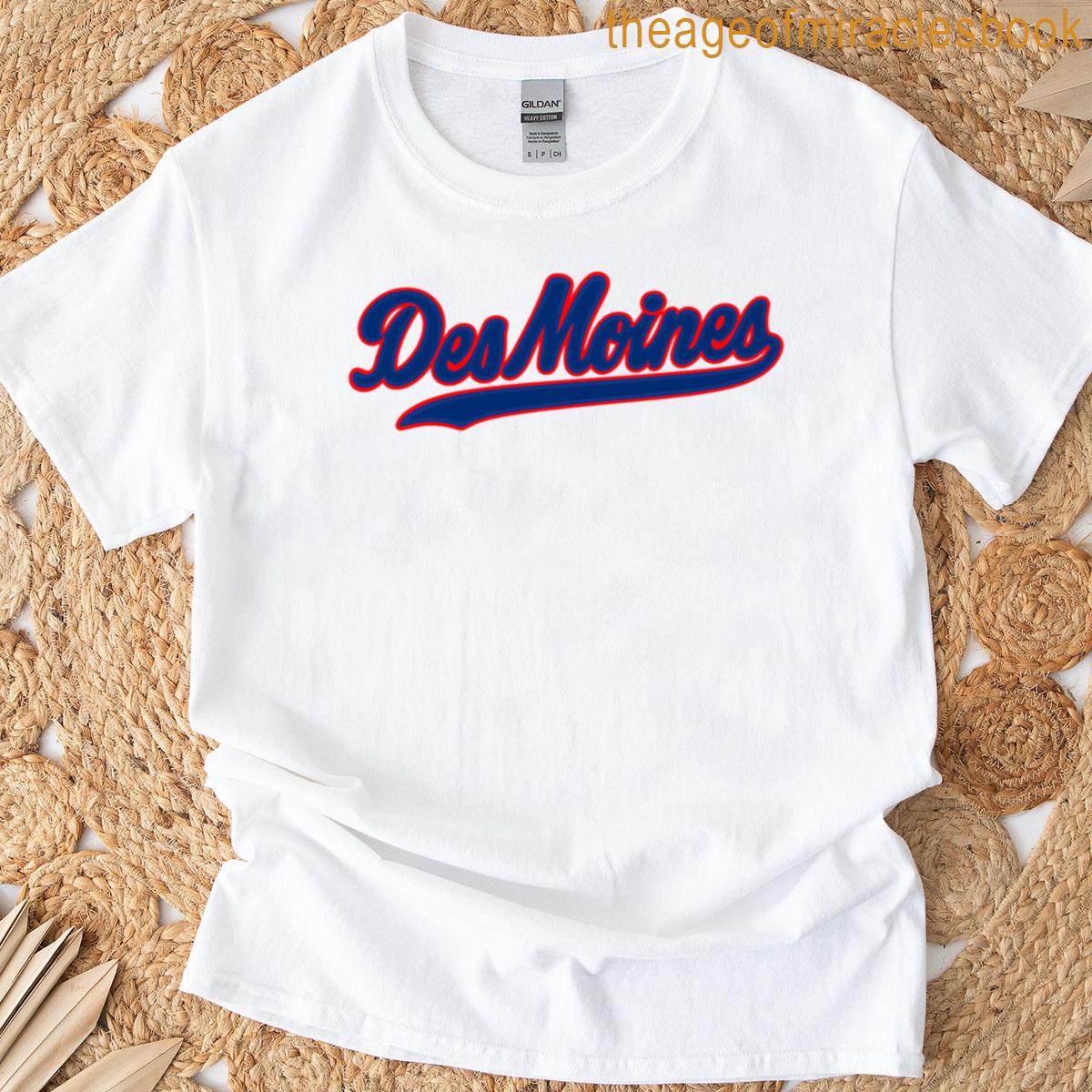 Des Moines Iowa Script Retro Athletic City Design T-shirt