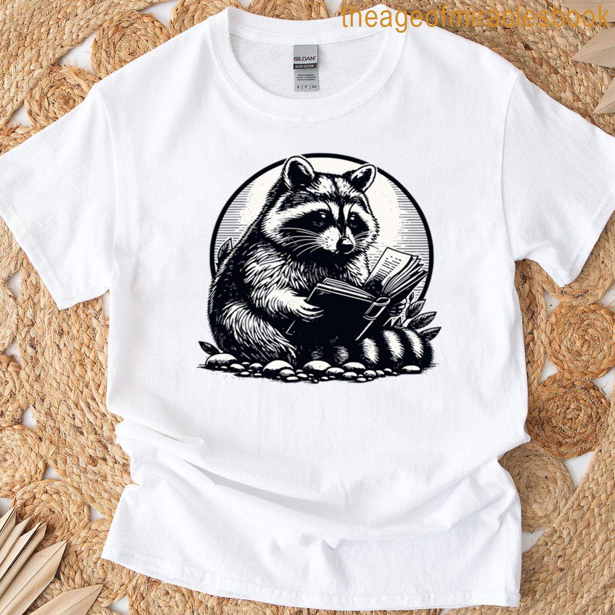 Reading Raccoon Retro Bookworm Trash Panda T-shirt