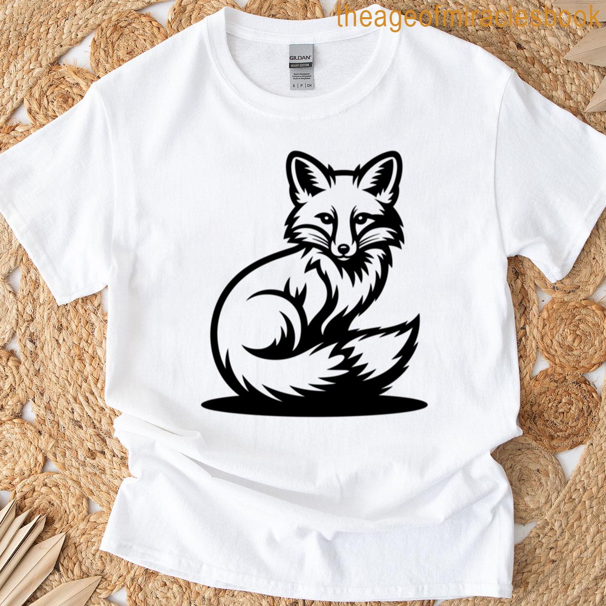 Minimalist Sitting Fox Nature Design T-shirt