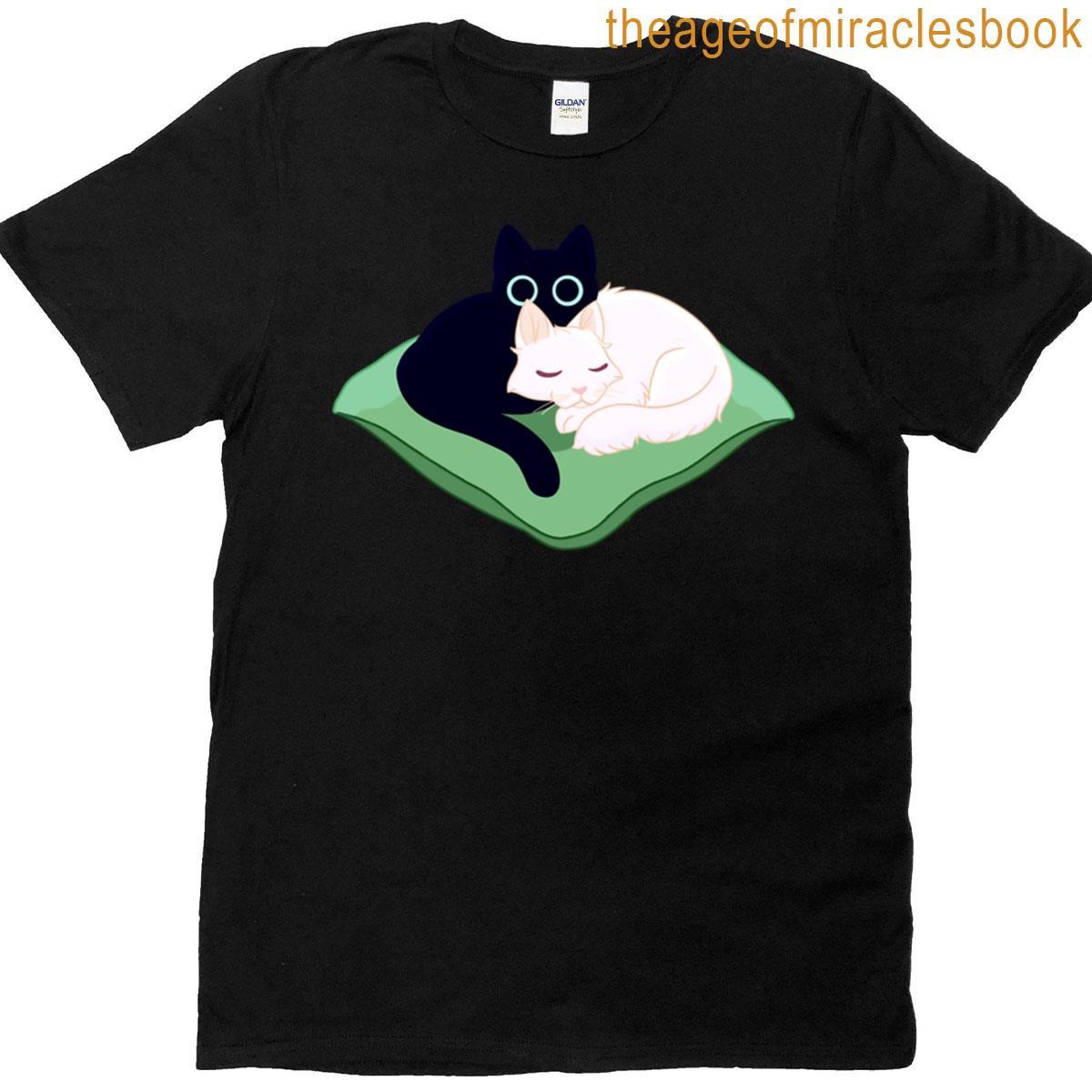 Black And White Cuddling Cats T-shirt