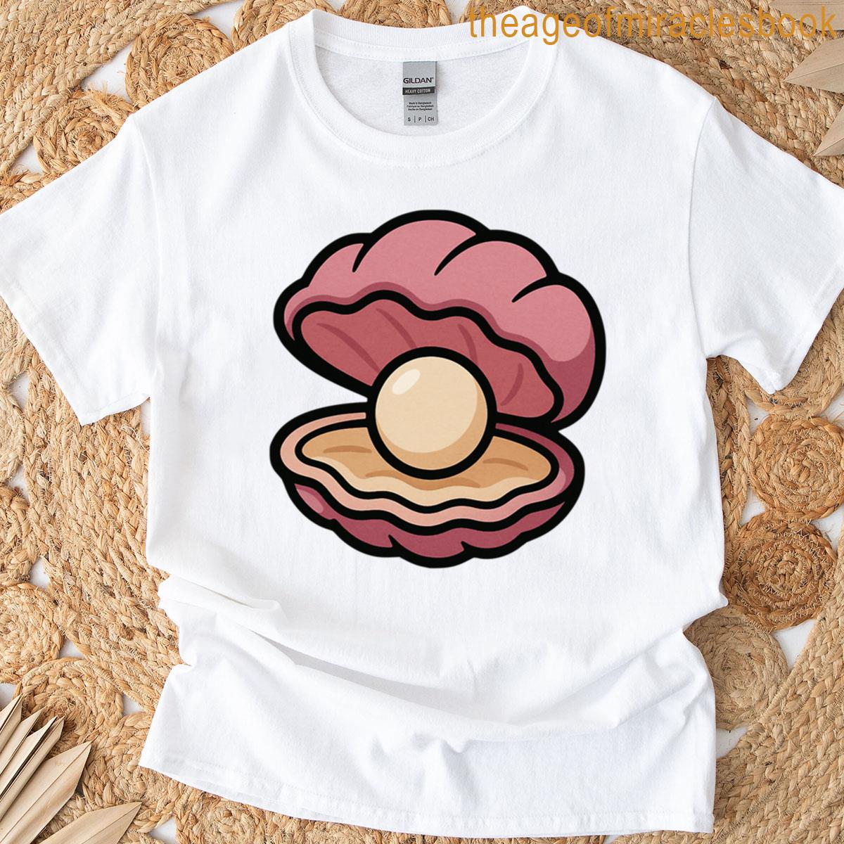Clam Shellfish Kawaii Sea Creature Design T-shirt