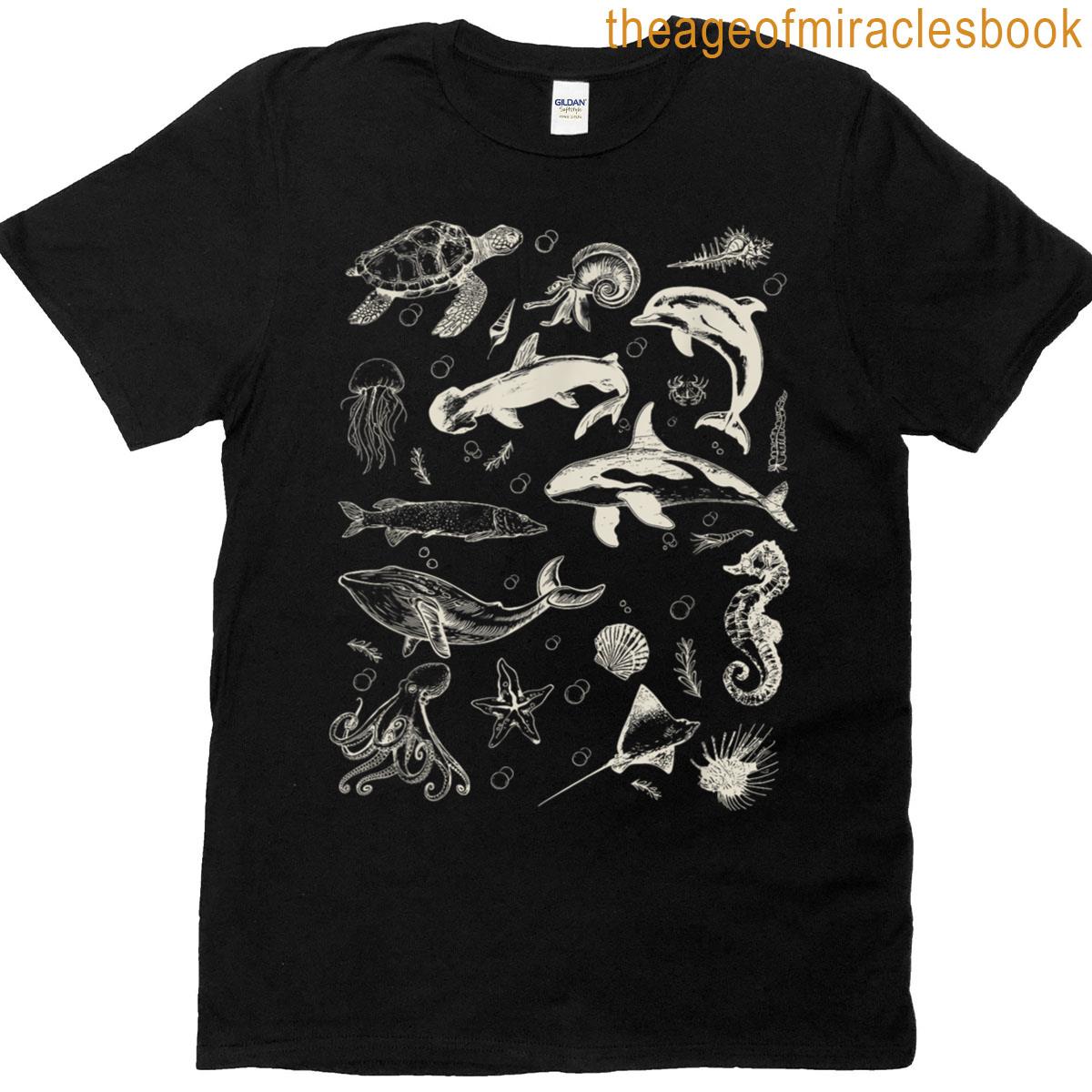 Sea Creatures Turtle Ocean Nature Lover Minimal T-shirt
