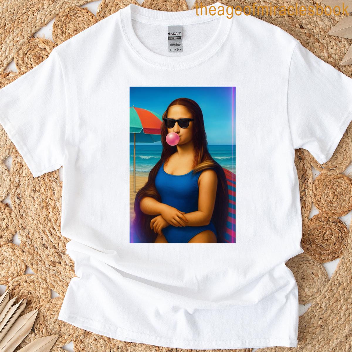 Mona Lisa At The Beach Oversized T-shirt