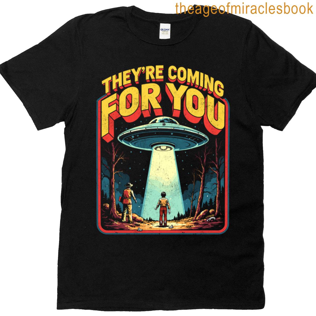 Retro Alien Abduction Ufo Sci-fi Humor Design T-shirt