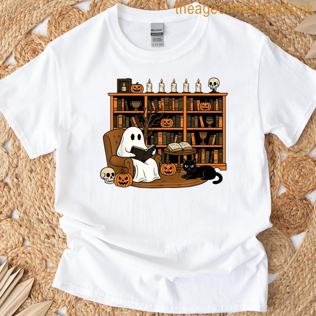 Cute Ghost Reading Book With Cat Bookworm Fall Halloween T-shirt