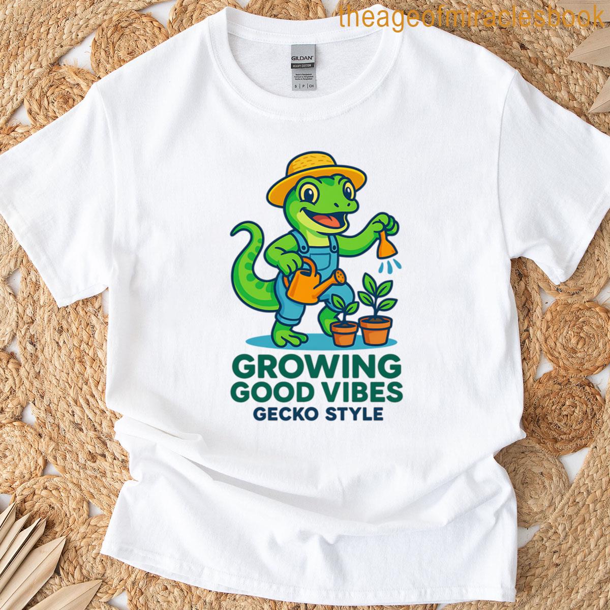 Growing Good Vibes Gecko Style Oversized T-shirt