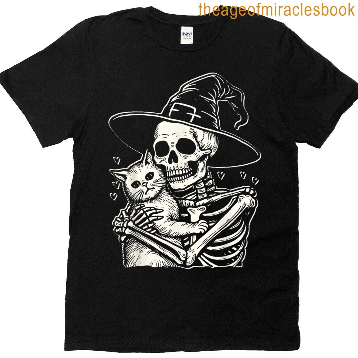 Skeleton Hugging Cat Halloween Cat Lover Skeleton Witch T-shirt