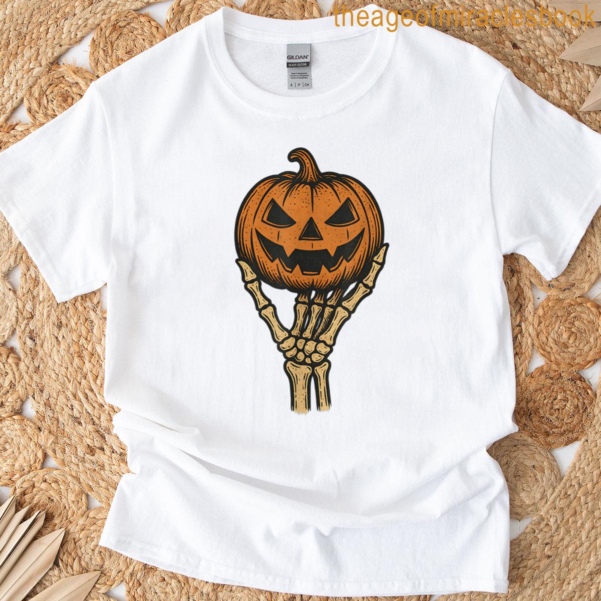 Halloween Skeleton Hand Pumpkin Grin T-shirt