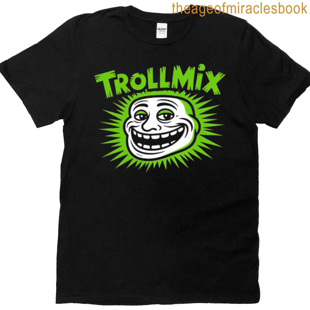 Green Troll Face Iconic Internet Meme Graphic Design Active T-shirt