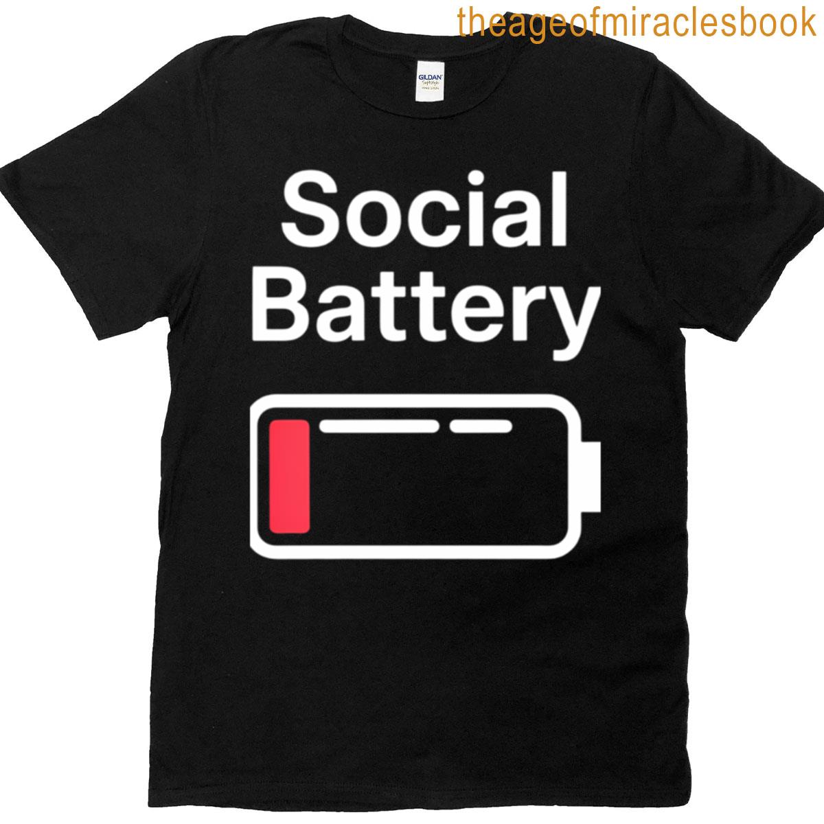 Funny Social Battery Introvert T-shirt