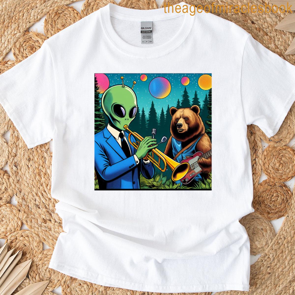 Alien And Bear T-shirt
