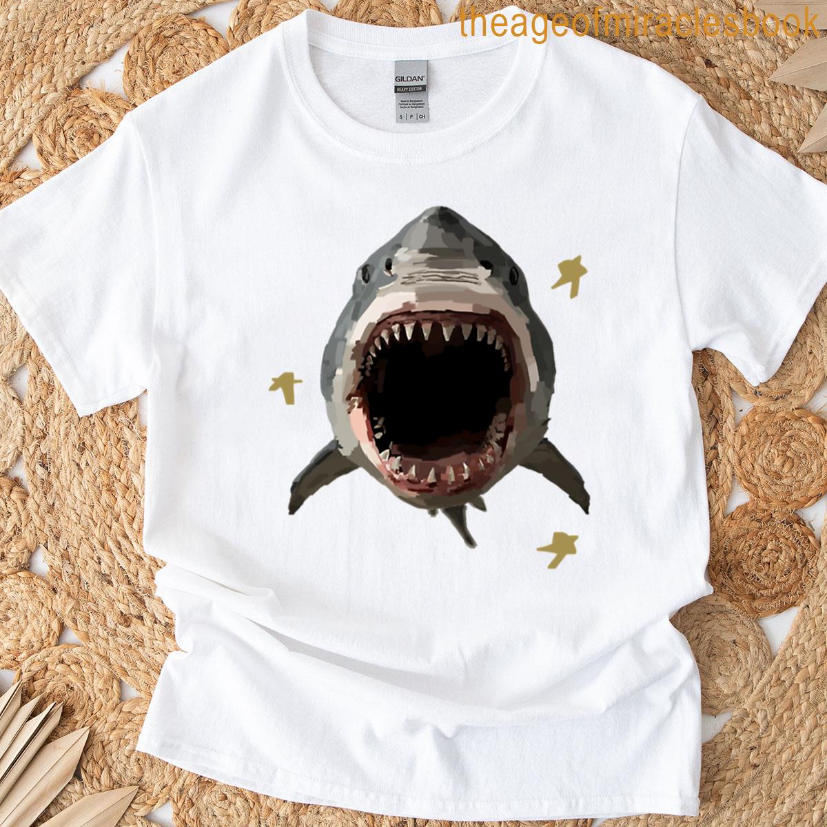 Jaw-dropping Great White Illustration T-shirt