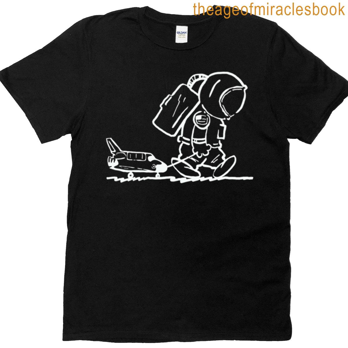 Sad Astronaut Pulling Space Shuttle Black T-shirt