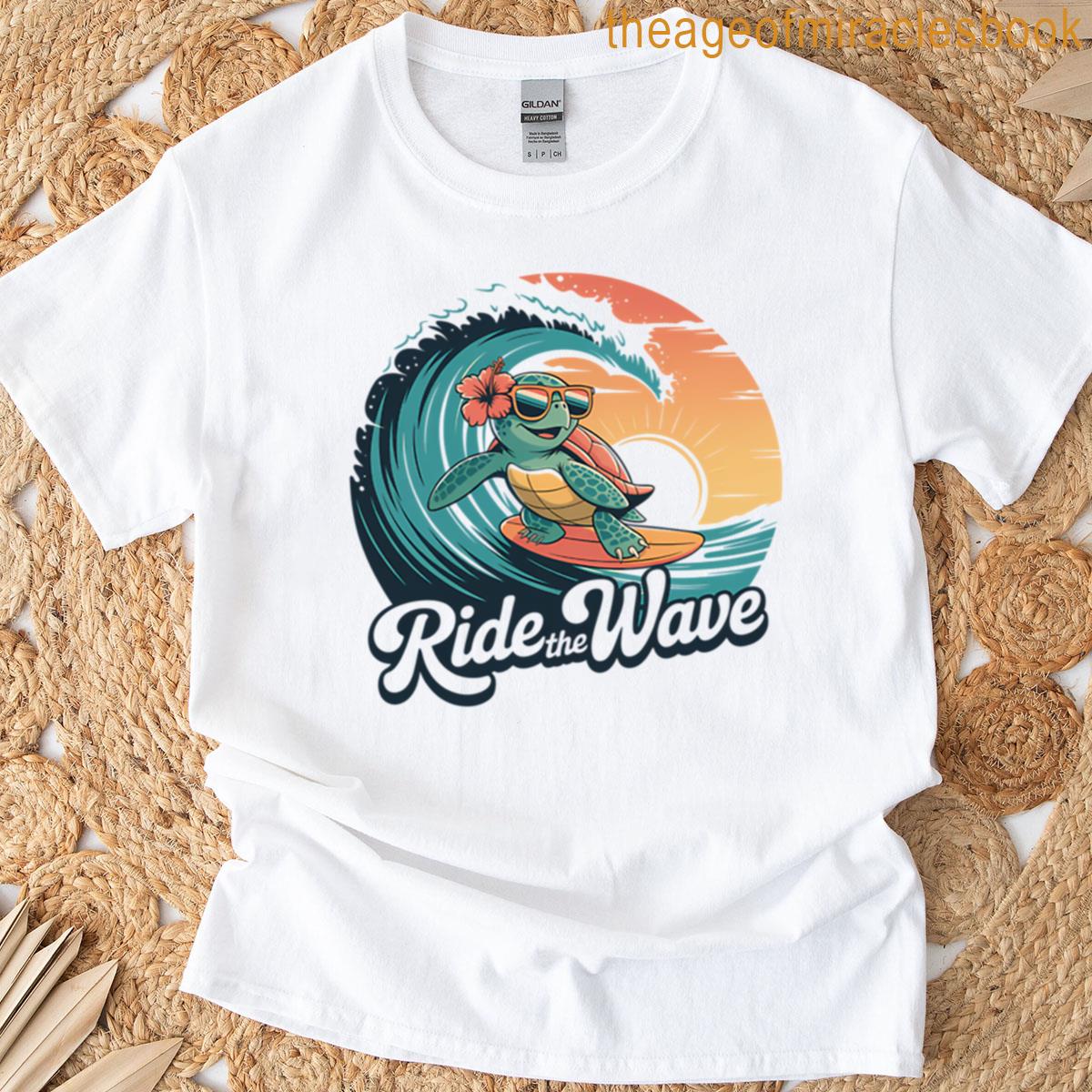 Happy Surfing Turtle Good Vibes T-shirt